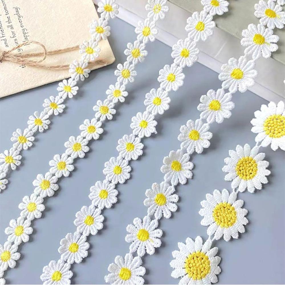 Embroidery Daisy Flower - Piękny biały haftowana tkanina koronka w