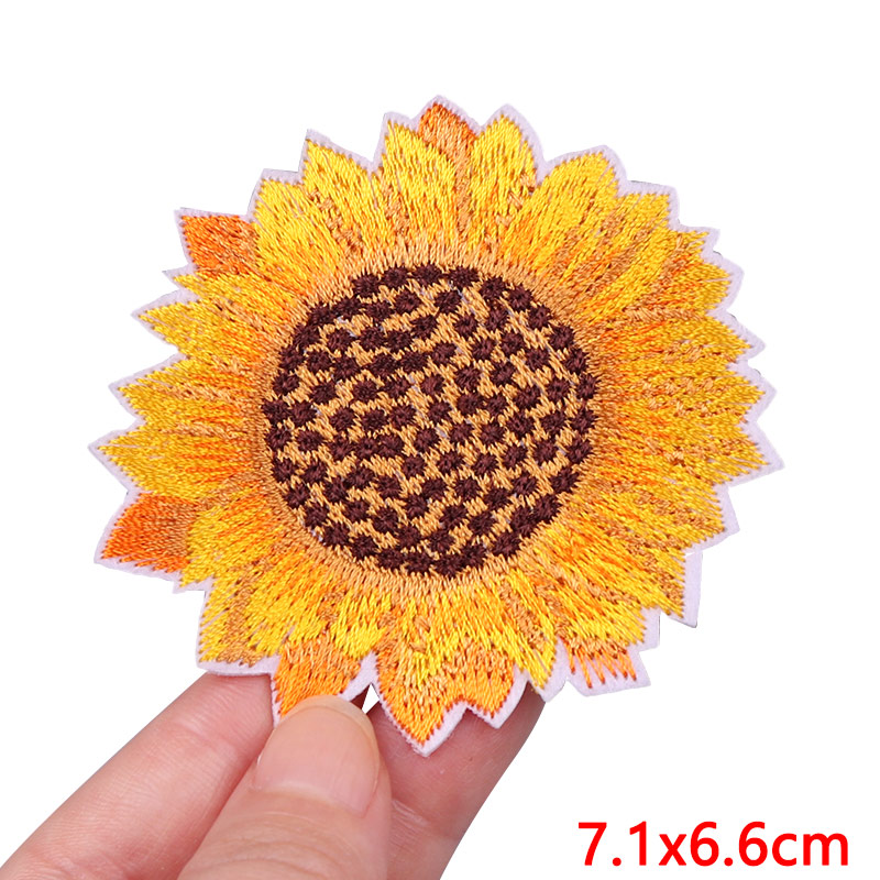 Mała naszywka z kwiatami stokr – Embroidery Daisy Flower recenzja i cena
