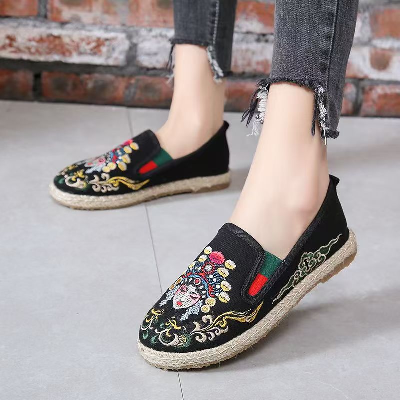Damskie płaskie buty z haftowa – Embroidery Style recenzja i cena