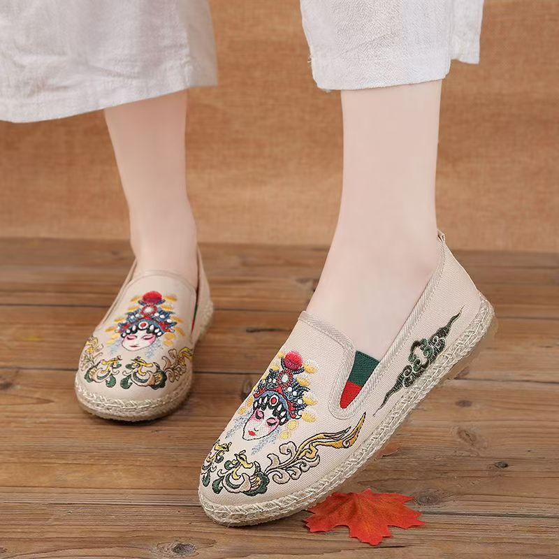 Damskie płaskie buty z haftowa – Embroidery Style recenzja i cena