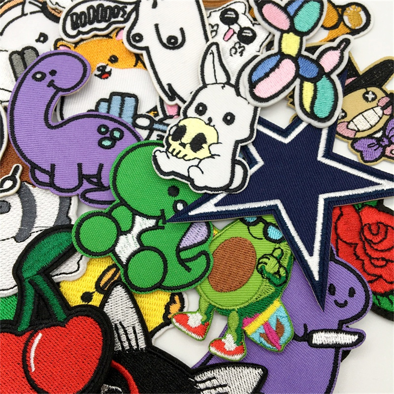 10/15 sztuk naszywki Amine duż – Embroidery Letter M recenzja i cena