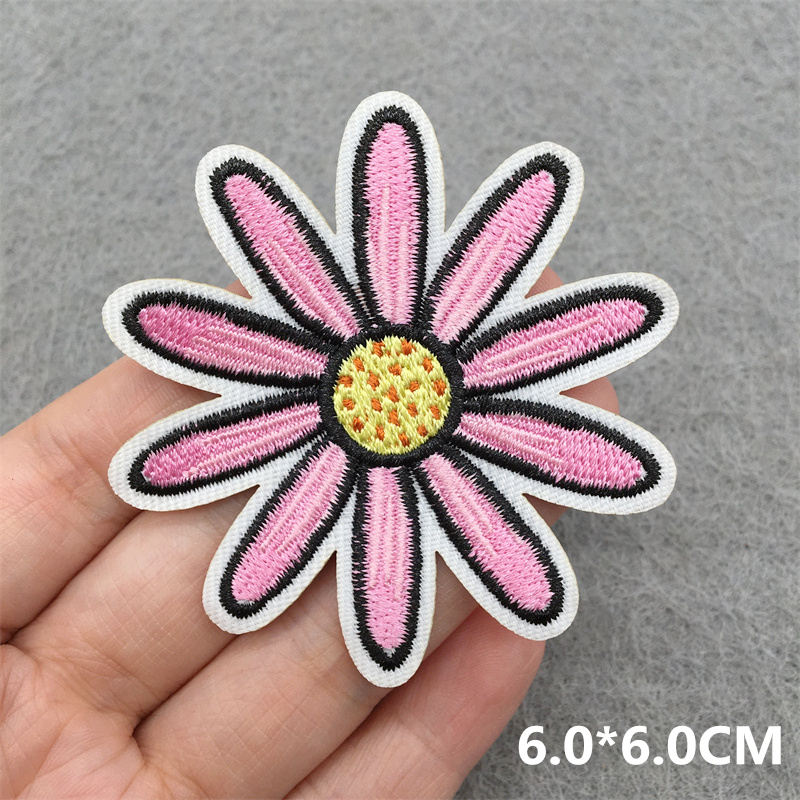 Kreskówka motyl wiśnia haftowa – Embroidery Letter M recenzja i cena
